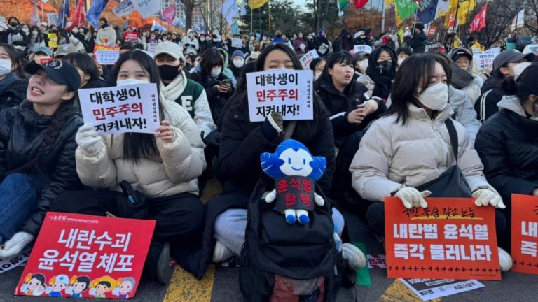 Tens of thousands outside South Korea parliament call for Yoon to go