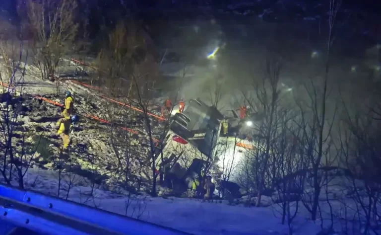 bus crash in Norway