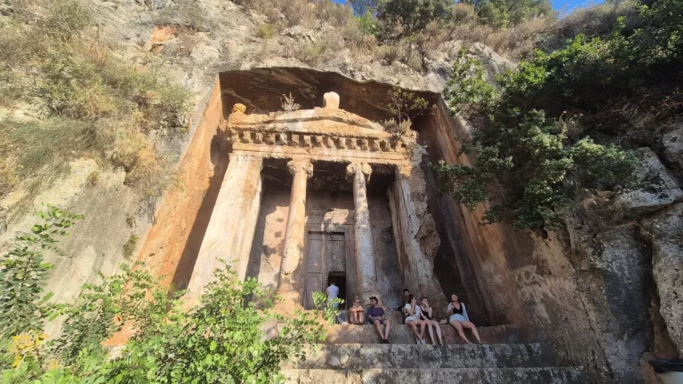 cliff-tomb-fethiye